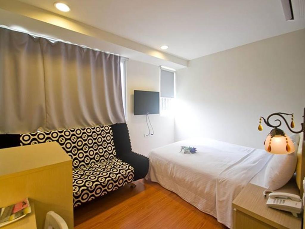 Green Park Commercial Hotel Đài Nam Phòng bức ảnh